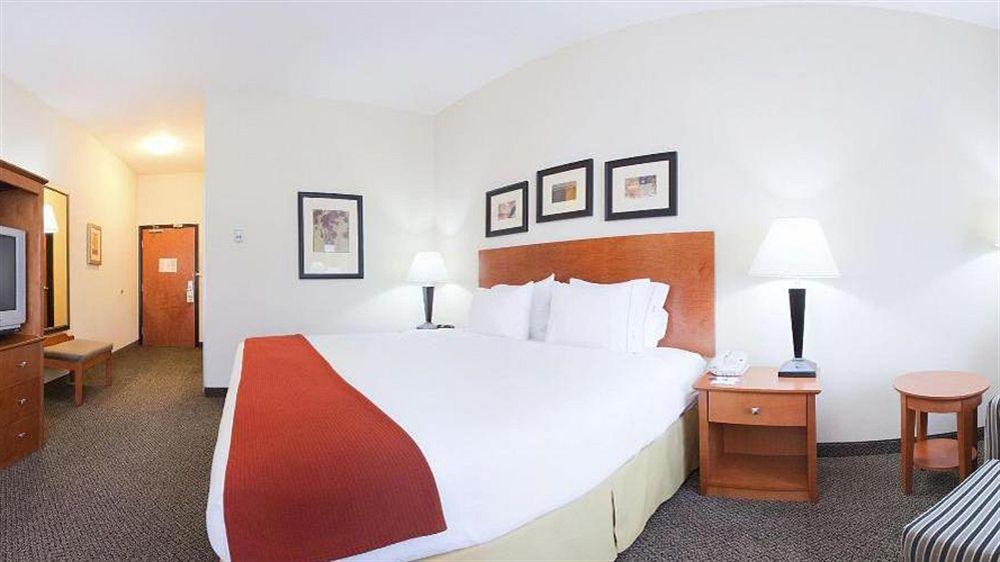 Holiday Inn Express Hotel Vernal By Ihg Zewnętrze zdjęcie